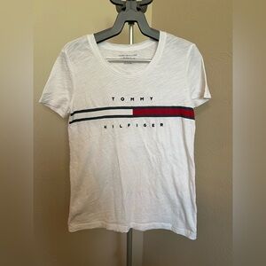 Tommy Hilfiger Logo T Shirt Size XS